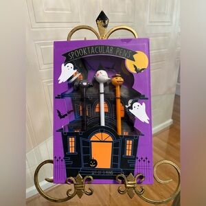 - Brand New Halloween Clementine Set Of 3  Pen .